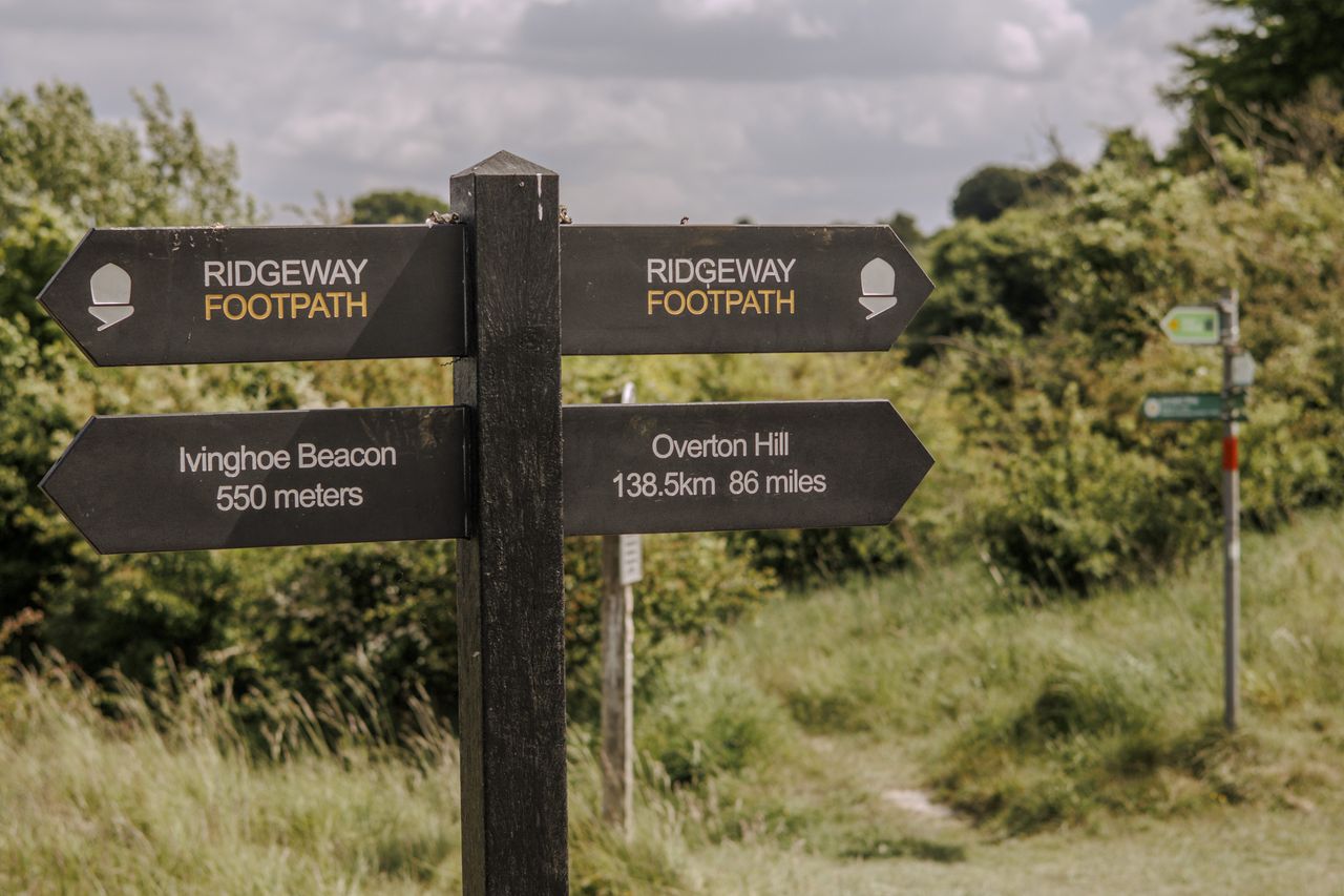 A signpost near the start of the walk, we'll be following the Ridgeway National Trail for a short while, away from Ivinghoe Beacon.