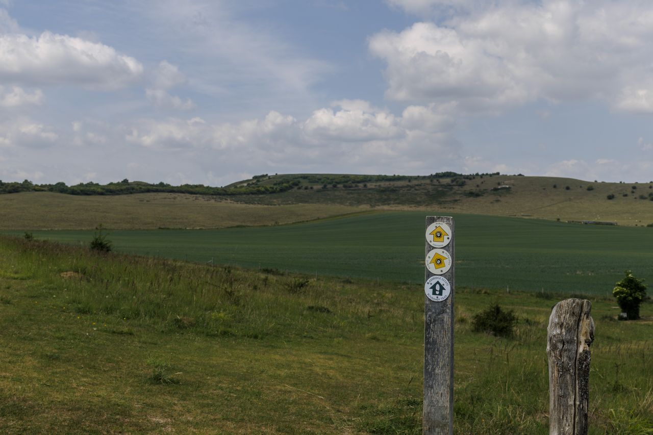 As we leave The Coombe we spot Ivinghoe Beacon again, we'll carry on following the path to the right